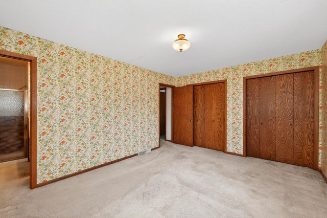 3525 Longfellow Road N, Fargo, ND 58102