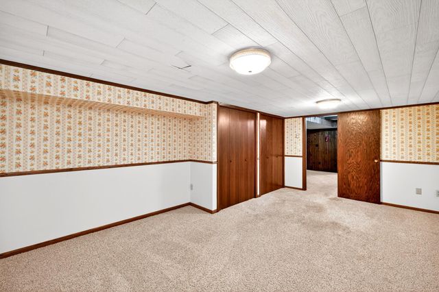 3525 Longfellow Road N, Fargo, ND 58102