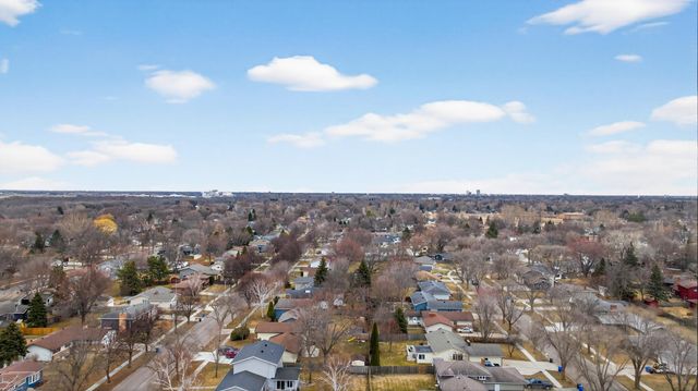 3525 Longfellow Road N, Fargo, ND 58102