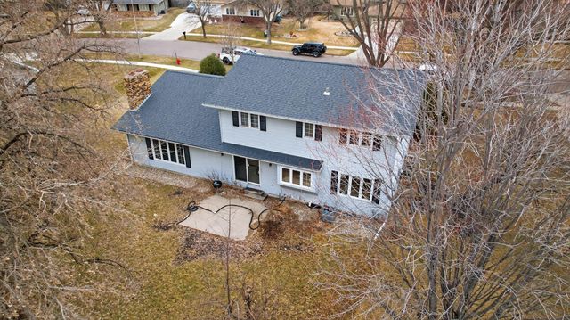 3525 Longfellow Road N, Fargo, ND 58102