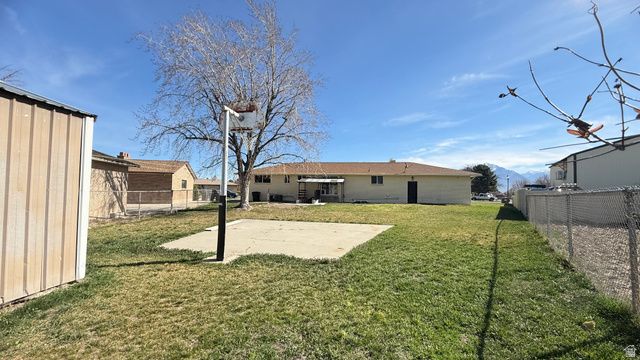 9088 S JULIE ANN WAY, West Jordan, UT 84088