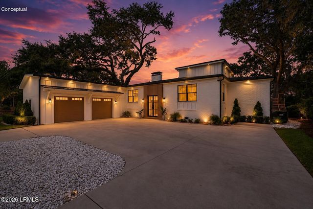 2102 Bay Street, Beaufort, SC 29902
