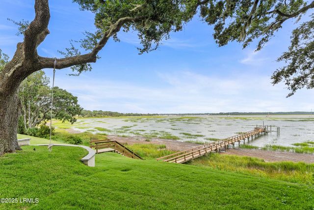 2102 Bay Street, Beaufort, SC 29902