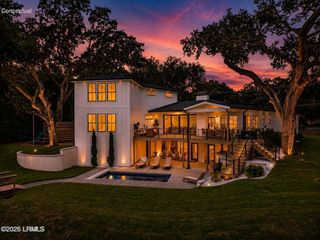 2102 Bay Street, Beaufort, SC 29902