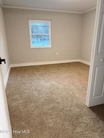 1806 N Friendly Road, Goldsboro, NC 27530