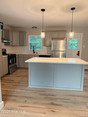 1806 N Friendly Road, Goldsboro, NC 27530