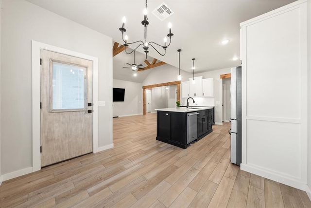 9209 SW 44th Terrace, Oklahoma City, OK 73179