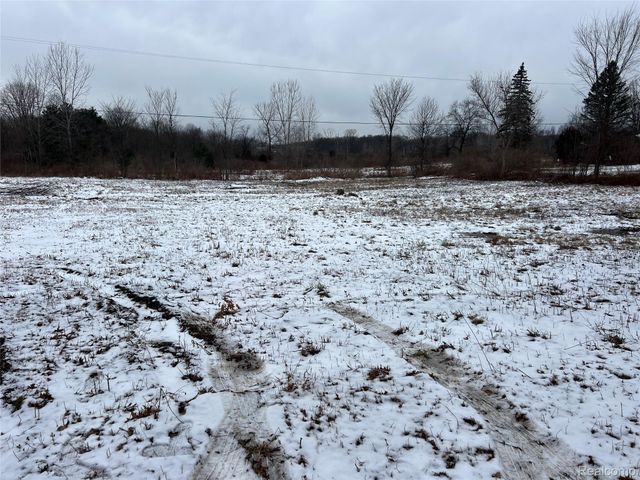 000 N Latson Road, Oceola Township, MI 48855