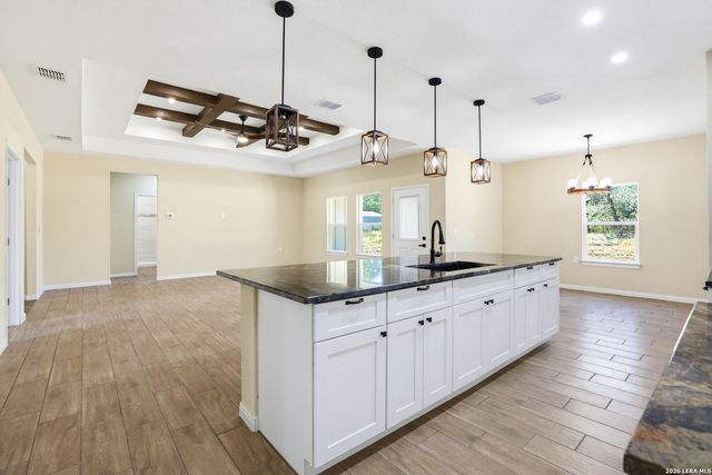 48 Grey Fox, Poteet, TX 78065