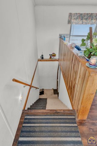 8240 SE Green ST, Berryton, KS 66409