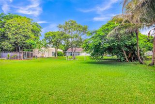 17110 SW 64th Ct, Southwest Ranches, FL 33331