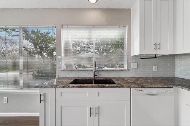 7164 S Dairy Ashford Road, Houston, TX 77072