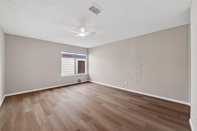 7164 S Dairy Ashford Road, Houston, TX 77072