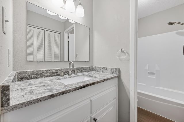 7164 S Dairy Ashford Road, Houston, TX 77072