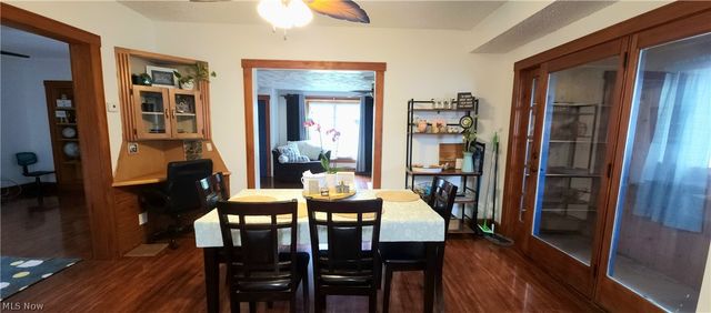 2416 Bakerwood Drive SW, Massillon, OH 44647