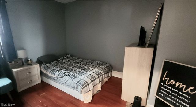 2416 Bakerwood Drive SW, Massillon, OH 44647