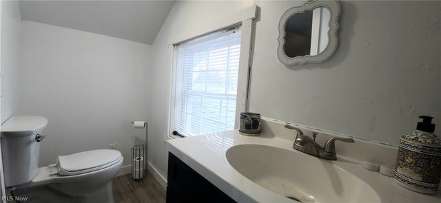 2416 Bakerwood Drive SW, Massillon, OH 44647