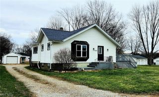 2416 Bakerwood Drive SW, Massillon, OH 44647