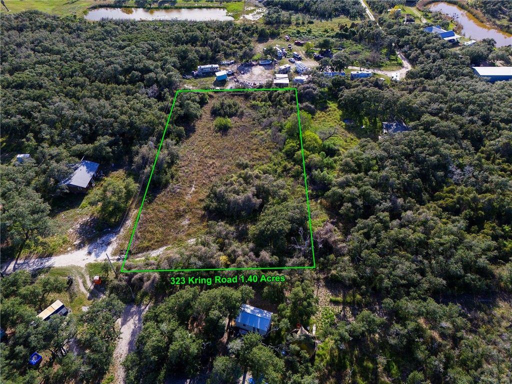 323 Kring, Aransas Pass, TX 78336 — photo 2