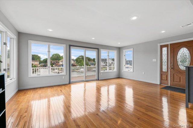 631 Lincoln Street, Baldwin, NY 11510