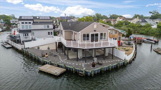 631 Lincoln Street, Baldwin, NY 11510