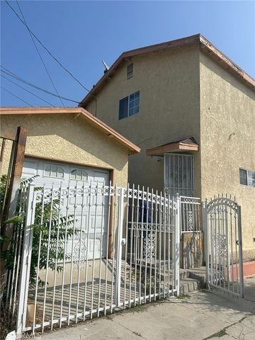 451 E 111th Place, Los Angeles, CA 90061