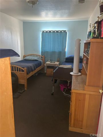 451 E 111th Place, Los Angeles, CA 90061