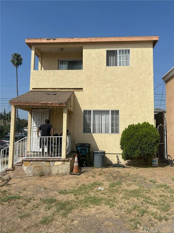 451 E 111th Place, Los Angeles, CA 90061