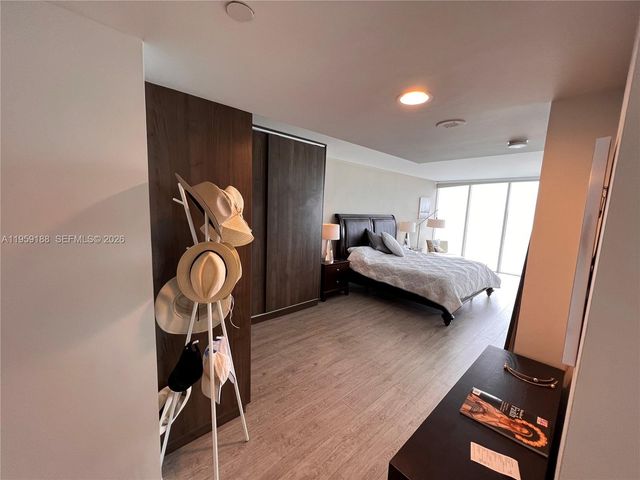 18671 Collins Ave 601, Sunny Isles Beach, FL 33160