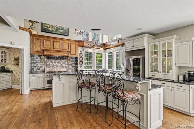 16400 Easudes Road, Grass Lake, MI 49240