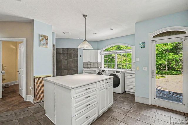 16400 Easudes Road, Grass Lake, MI 49240