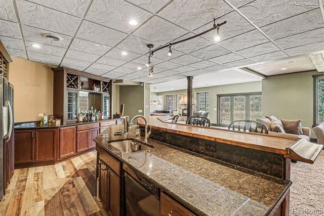 16400 Easudes Road, Grass Lake, MI 49240