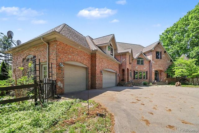 16400 Easudes Road, Grass Lake, MI 49240