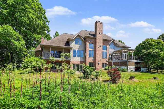 16400 Easudes Road, Grass Lake, MI 49240