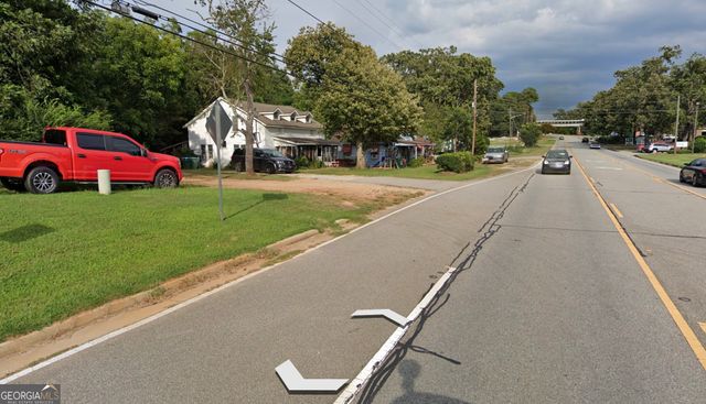 2394 W Main Street, Royston, GA 30662