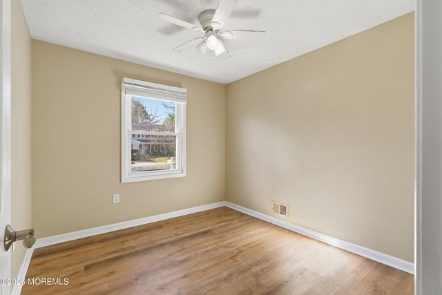 185 Liberty Bell Road, Toms River, NJ 08755