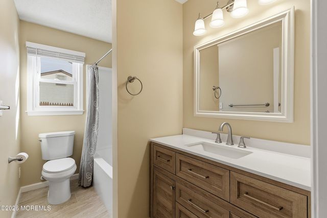 185 Liberty Bell Road, Toms River, NJ 08755