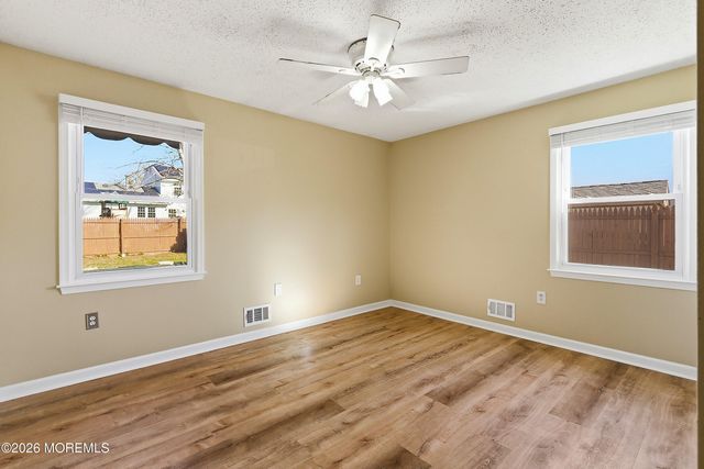 185 Liberty Bell Road, Toms River, NJ 08755