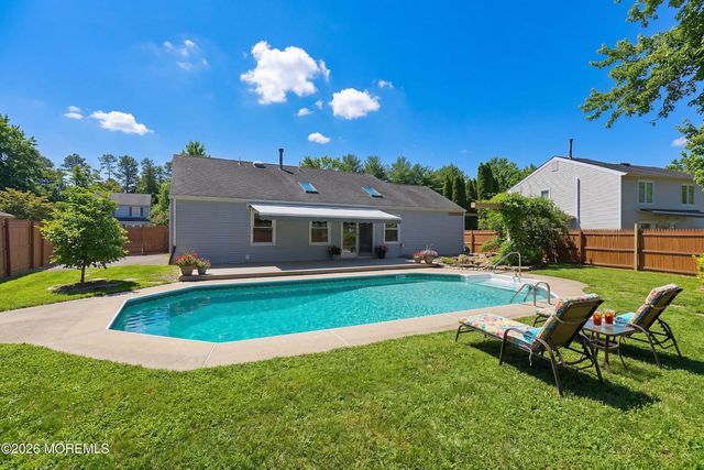 185 Liberty Bell Road, Toms River, NJ 08755