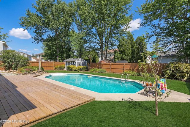 185 Liberty Bell Road, Toms River, NJ 08755