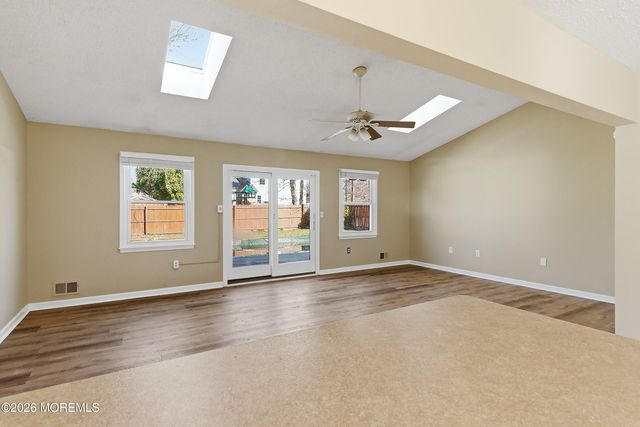 185 Liberty Bell Road, Toms River, NJ 08755