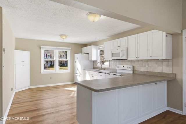 185 Liberty Bell Road, Toms River, NJ 08755