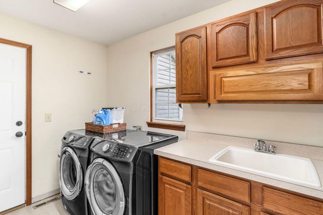 7659 Johnstown Utica Road, Johnstown, OH 43031