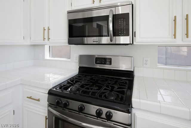 7987 Lone Jogger Drive, Las Vegas, NV 89113