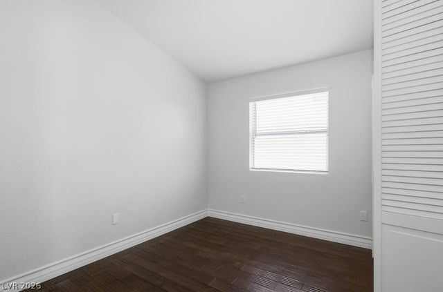 7987 Lone Jogger Drive, Las Vegas, NV 89113