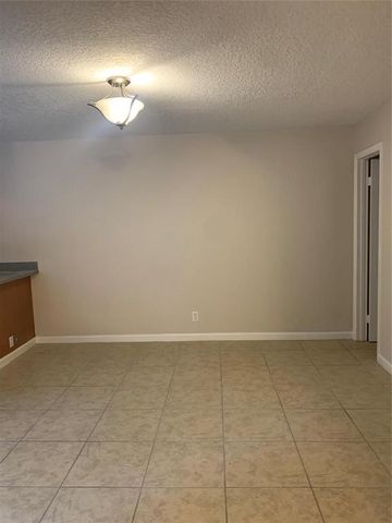 2161 Orange Grove Drive D-9, Davie, FL 33324