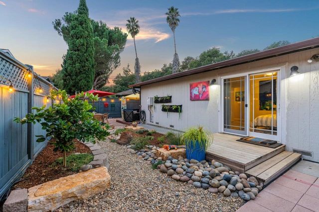 26 Meadow Way A, Scotts Valley, CA 95066