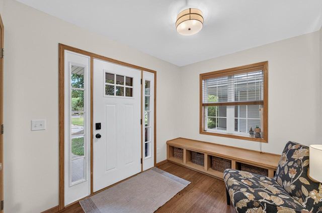 1657 Okeeffe Avenue, Sun Prairie, WI 53590