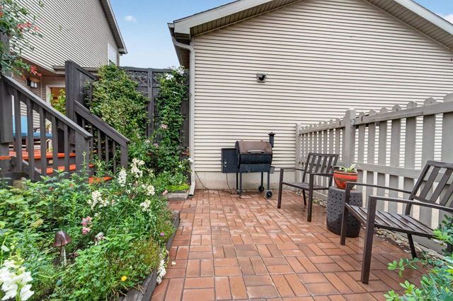 1657 Okeeffe Avenue, Sun Prairie, WI 53590