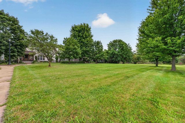 1657 Okeeffe Avenue, Sun Prairie, WI 53590